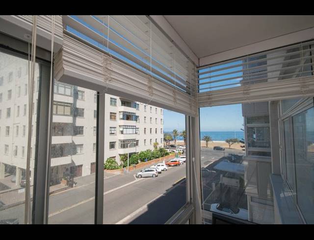 2 BEDROOM PROPERTY TO RENT IN SEA POINT